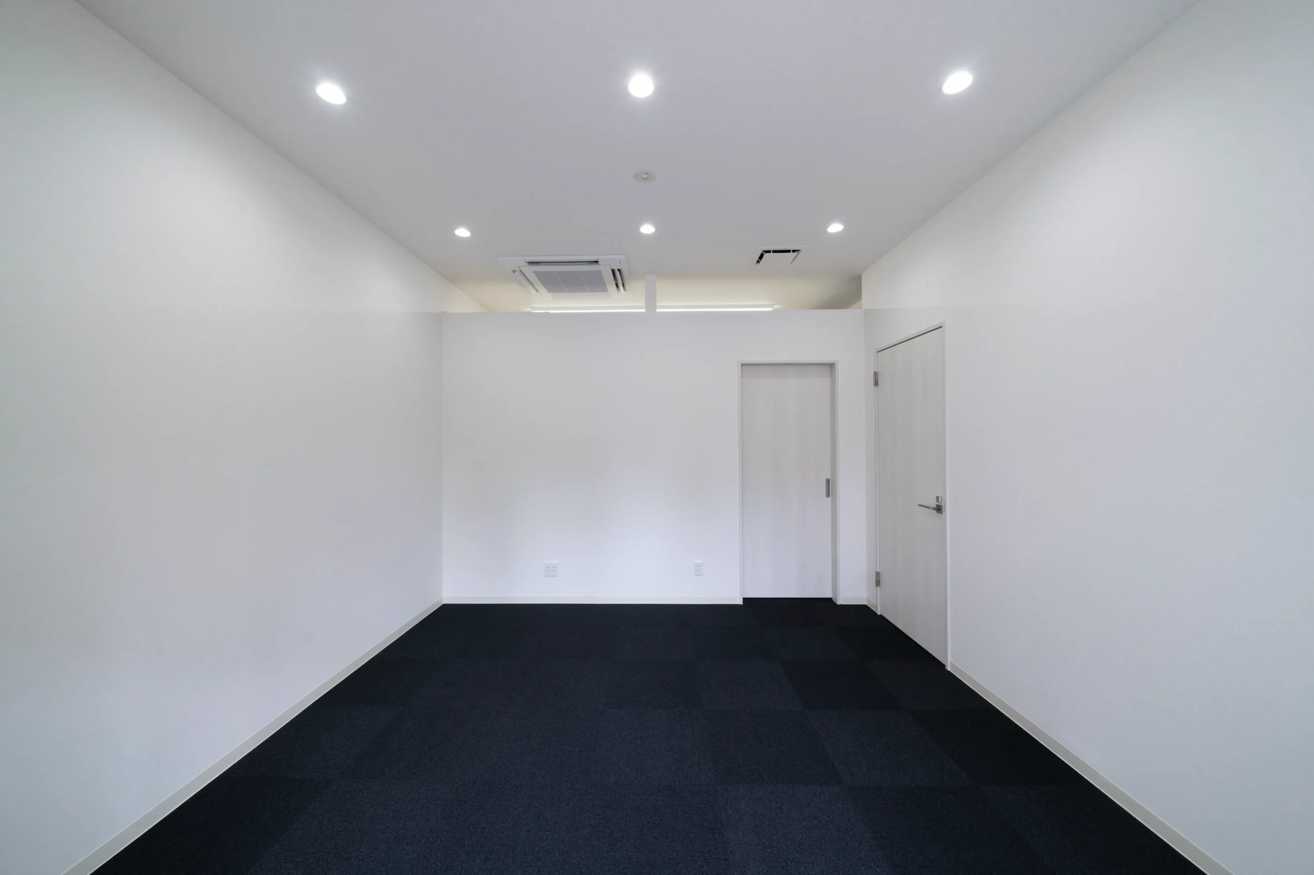 小規模物販店舗新装工事