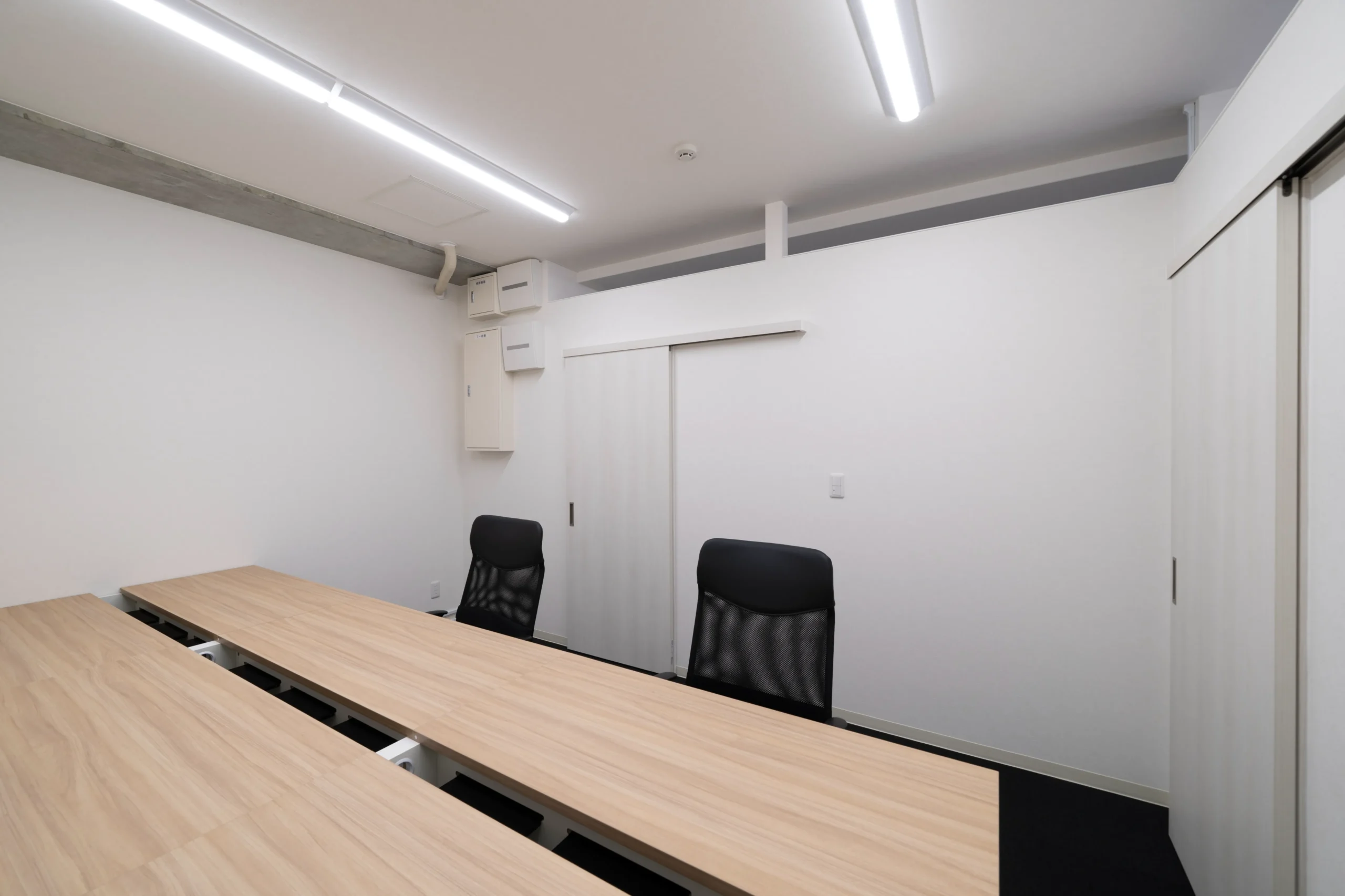 小規模物販店舗新装工事