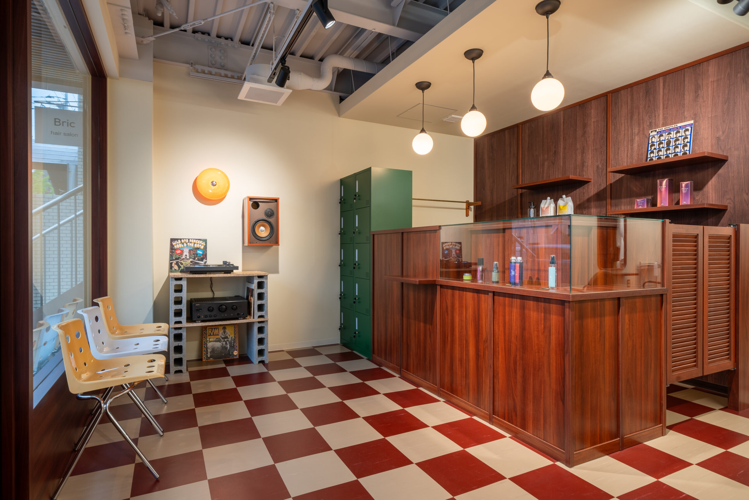 Bric hair salon 姪浜店