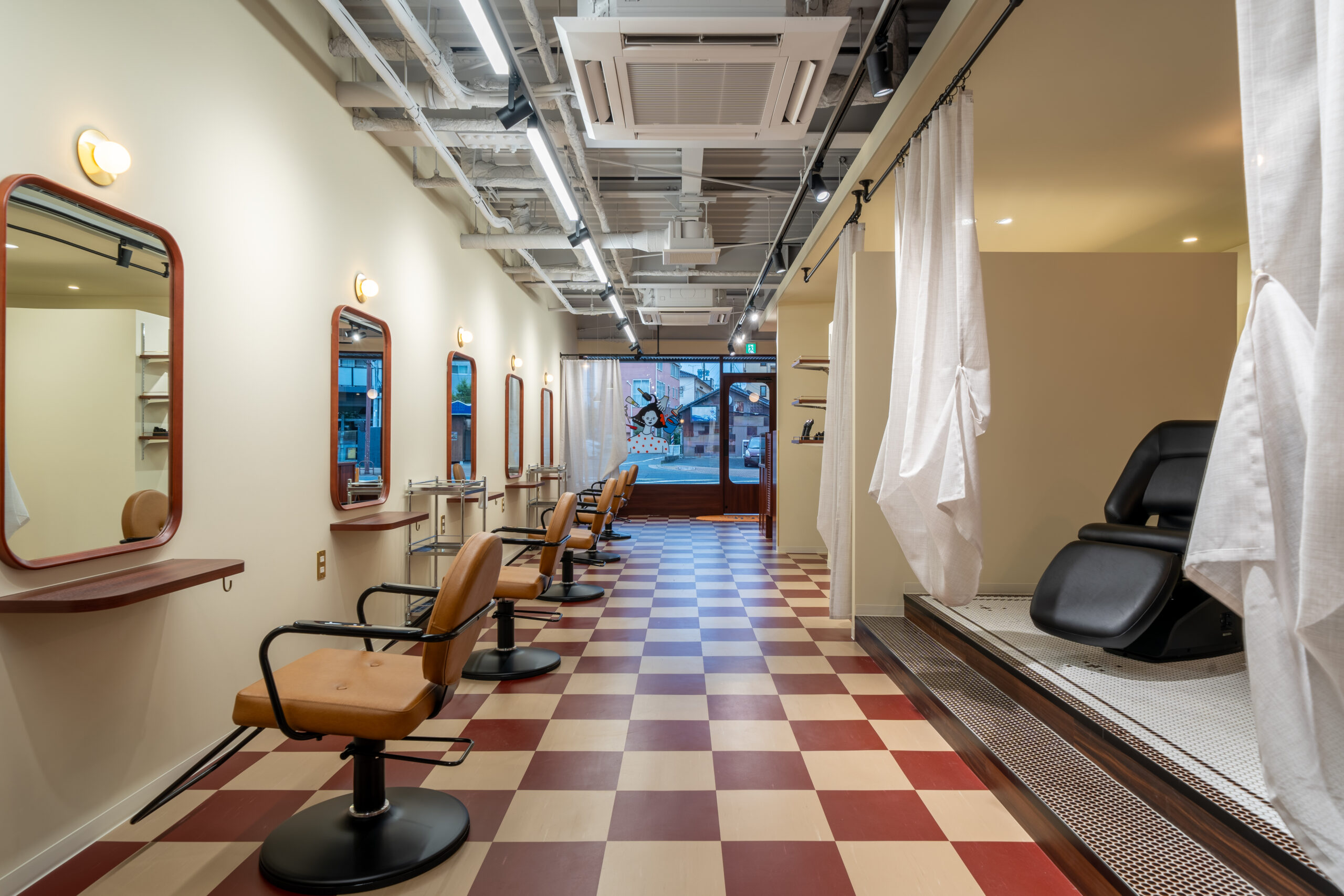 Bric hair salon 姪浜店
