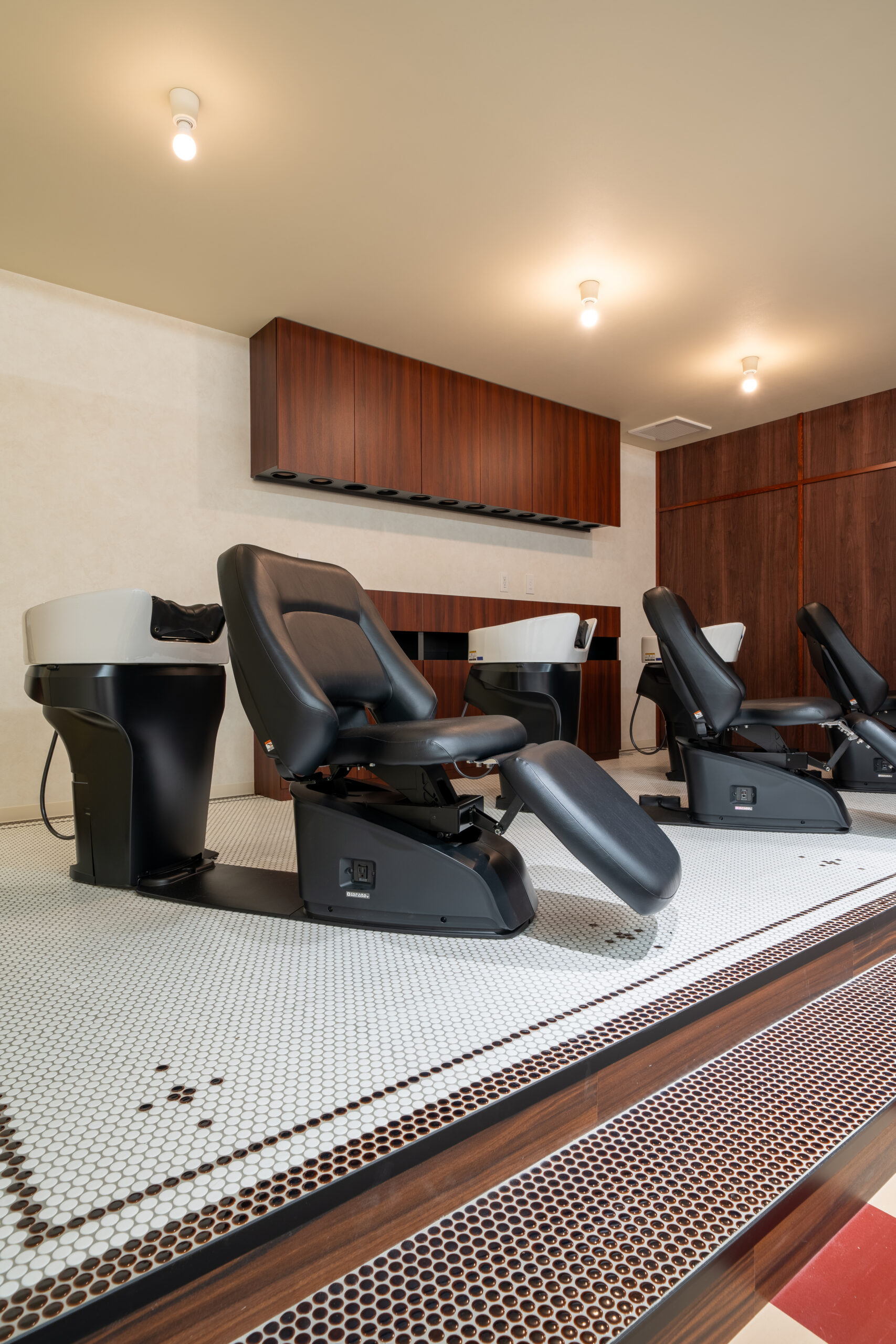 Bric hair salon 姪浜店