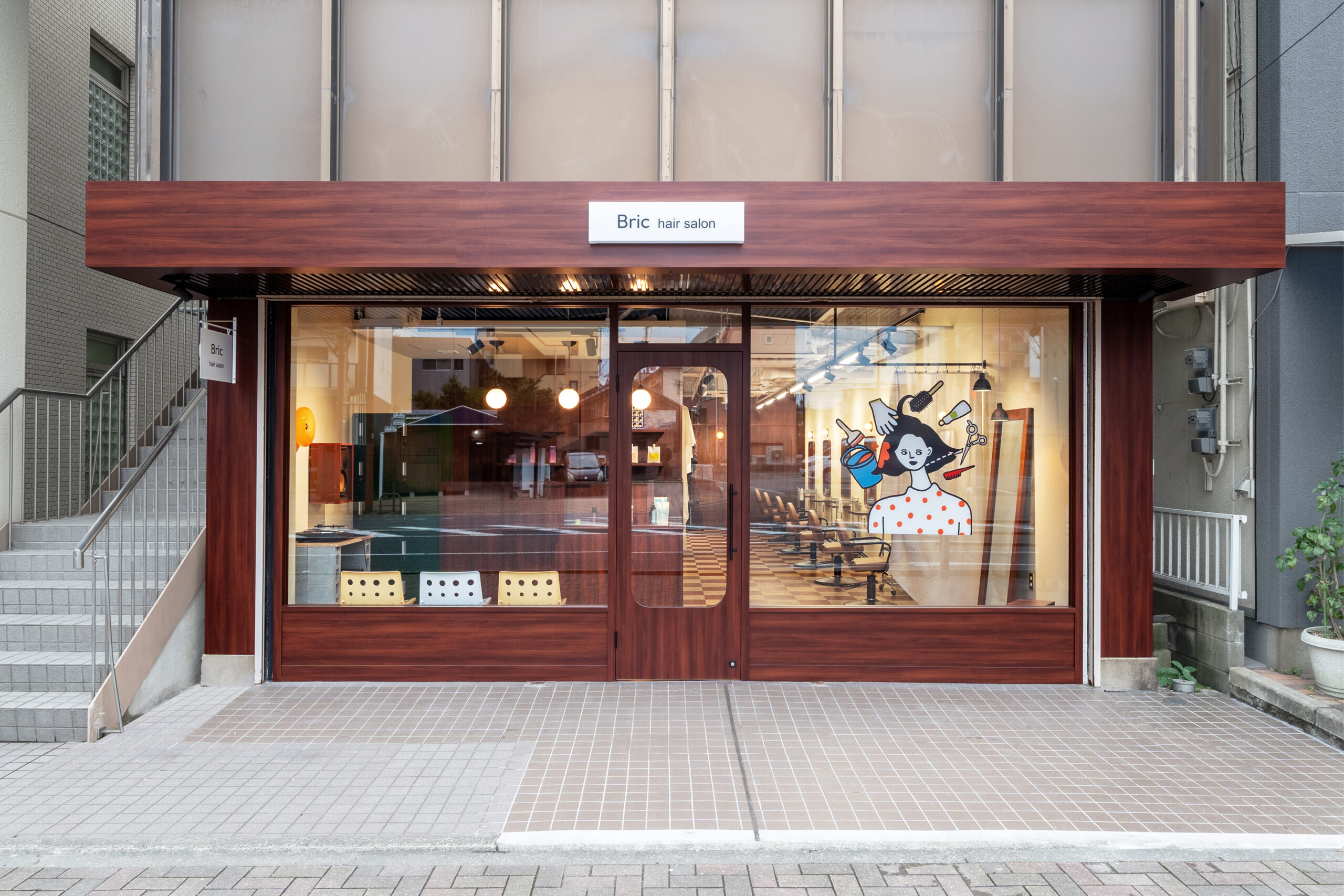 Bric hair salon 姪浜店